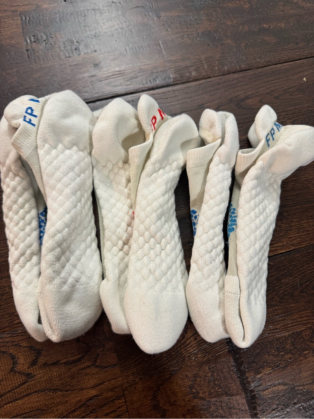 FP Movement Butti Low-Cut Athletic No-Show Cream Buti Socks Bundle of 3 - Picture 12 of 12